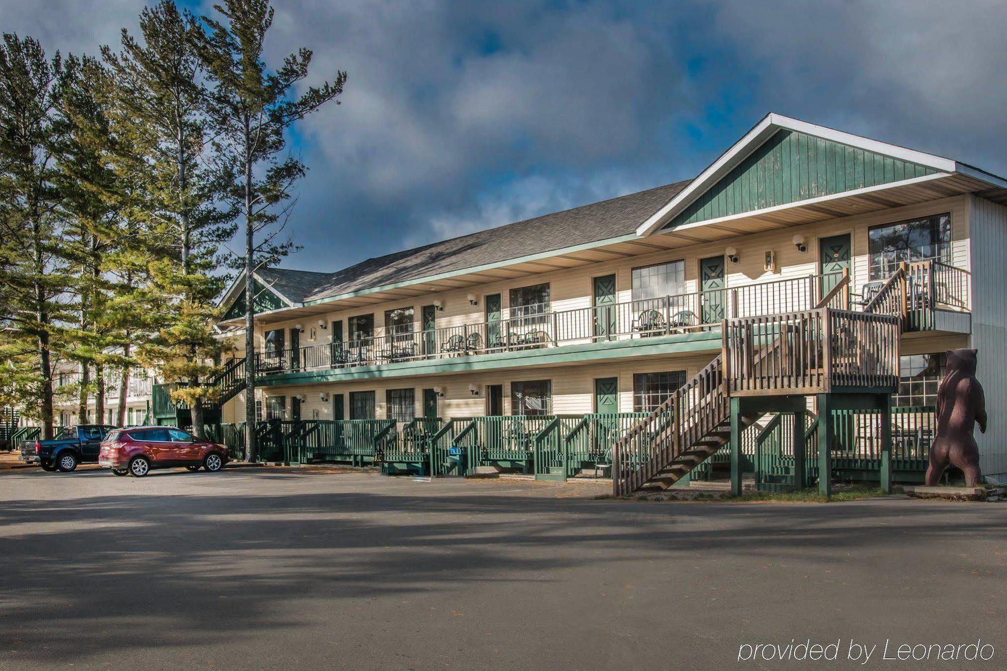 Econo Lodge Bayview Mackinaw City Kültér fotó